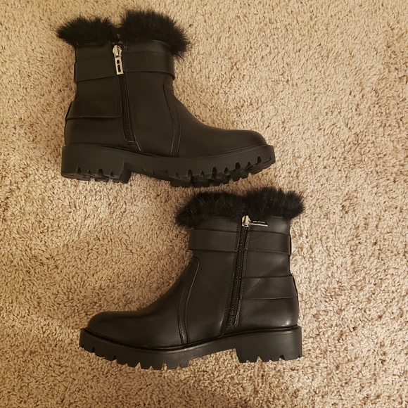 Charles David Reno Black Leather Faux Fur - Picture 5 of 7